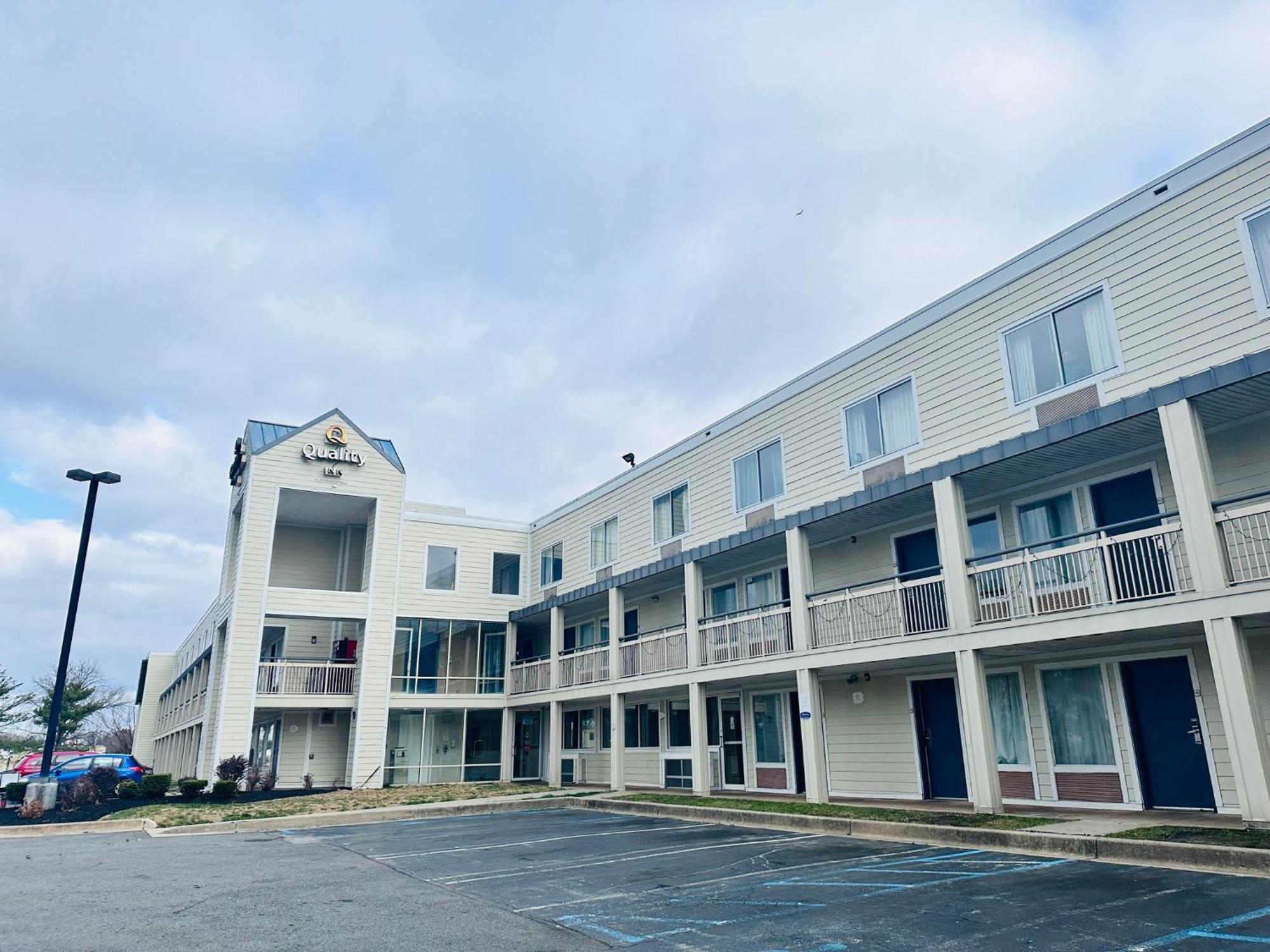 Quality Inn Νιούαρκ Εξωτερικό φωτογραφία