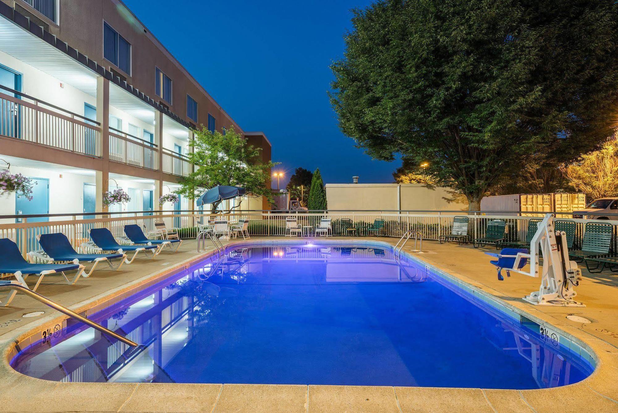 Quality Inn Νιούαρκ Εξωτερικό φωτογραφία